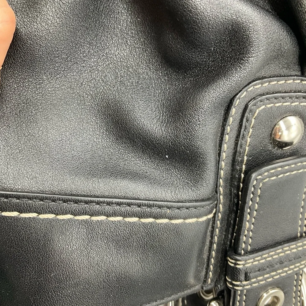 COACH LEATHER PLEATED SOHO BAG - Picture 4 of 10